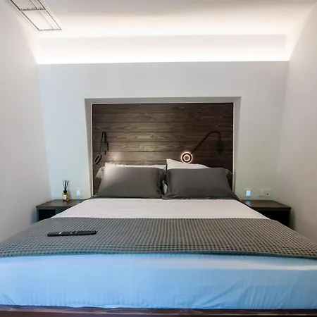 Sylvia & Luxury 4*