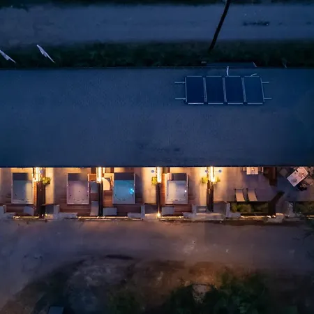 Sylvia & Luxury Suites, Panel Hospitality Homes & 4* لِتوخورو