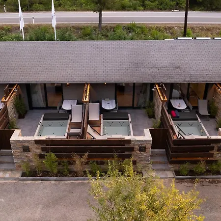 Sylvia & Luxury 4*