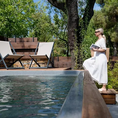 Appart hôtel Sylvia & Luxury Suites, Panel Hospitality Homes & 4*