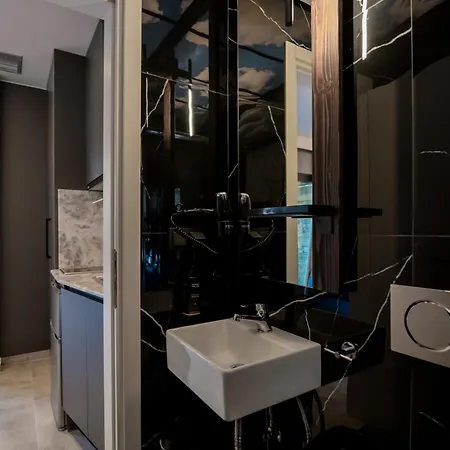 Sylvia & Luxury Aparthotel
