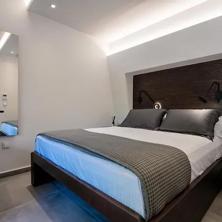 Sylvia & Luxury Suites, Panel Hospitality Homes & 4* Litochoro