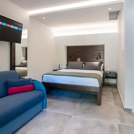 Sylvia & Luxury Litochoro