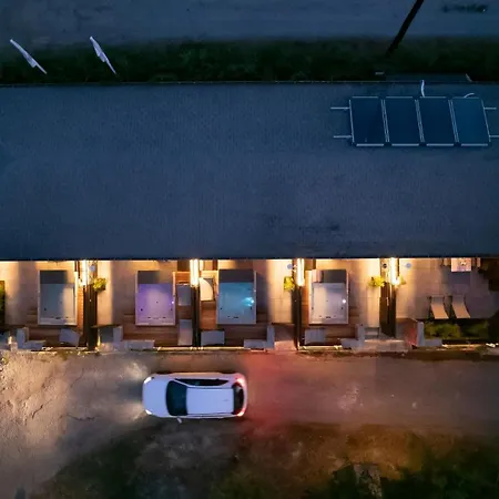 Sylvia & Luxury Suites, Panel Hospitality Homes & 4* Litochoro