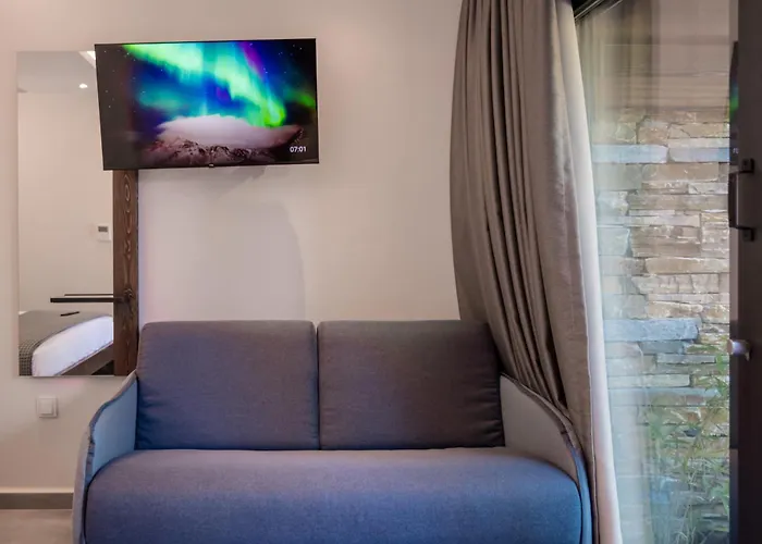 Sylvia & Luxury Suites, Panel Hospitality Homes & Aparthotel 4*