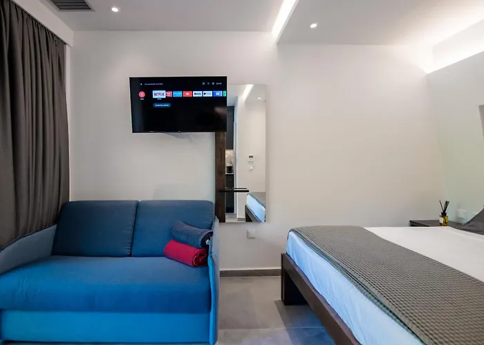 Sylvia & Luxury Suites, Panel Hospitality Homes & Aparthotel Litochoro