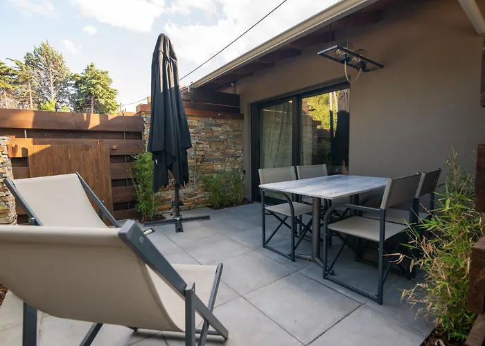 Sylvia & Luxury Suites, Panel Hospitality Homes & Aparthotel Litochoro