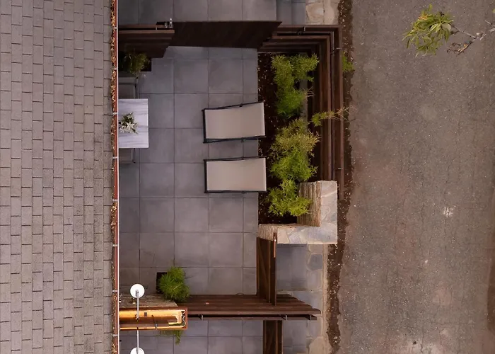 Aparthotel Sylvia & Luxury Suites, Panel Hospitality Homes & Litochoro