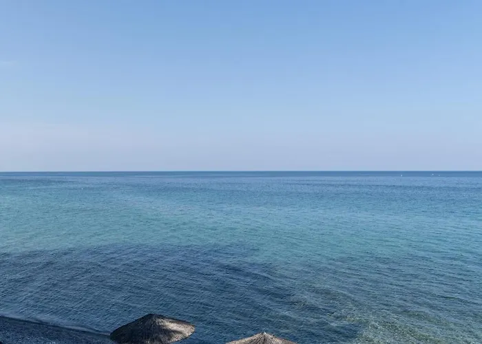 Sylvia & Luxury Suites, Panel Hospitality Homes &